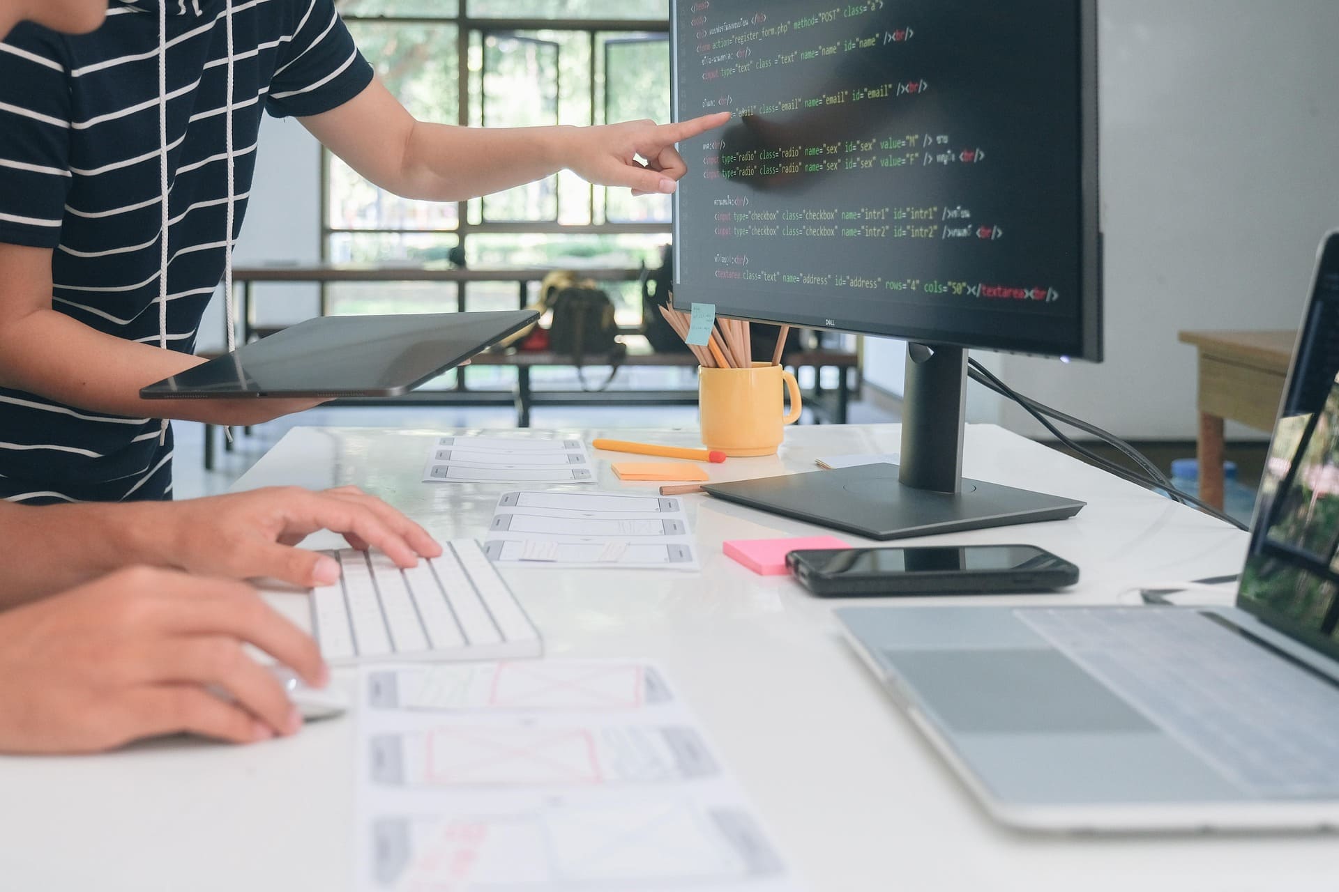 linux-vs-windows-server-which-os-fits-your-business